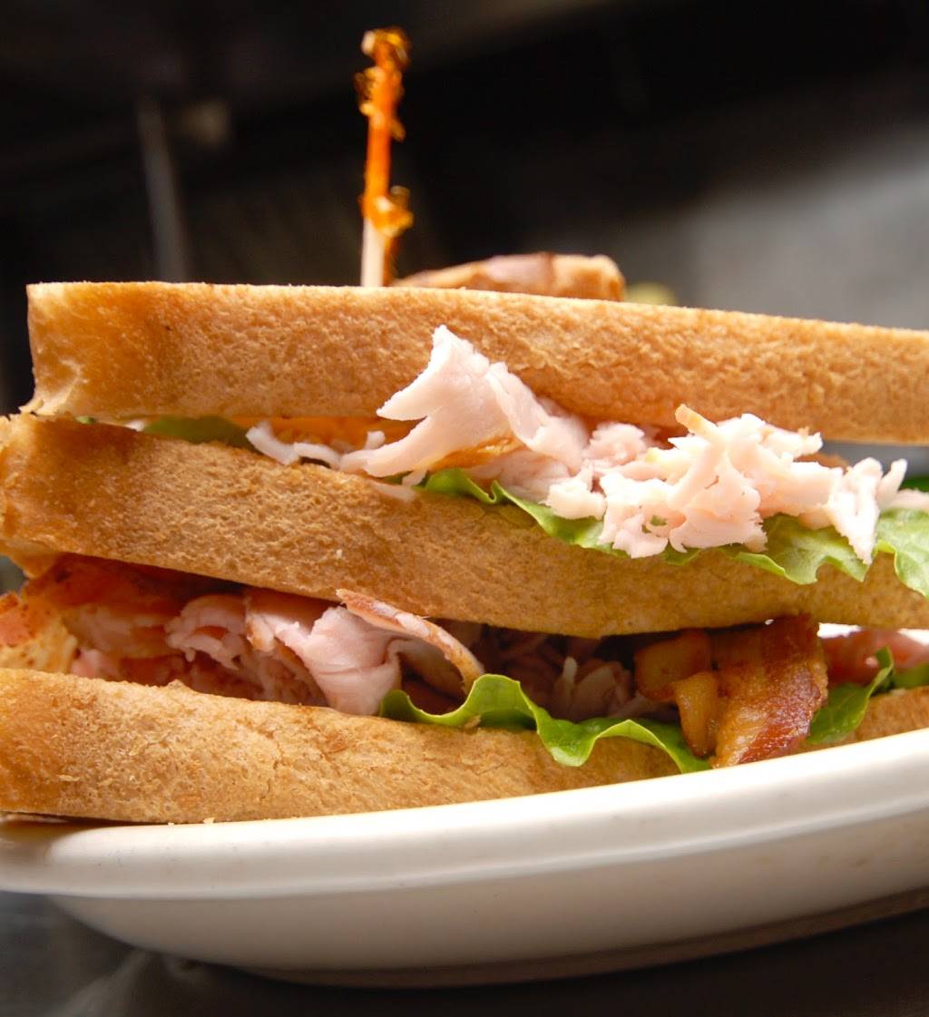 Century Inn | restaurant | 10675 Springfield Pike, Cincinnati, OH 45215, USA | 5137714816 OR +1 513-771-4816