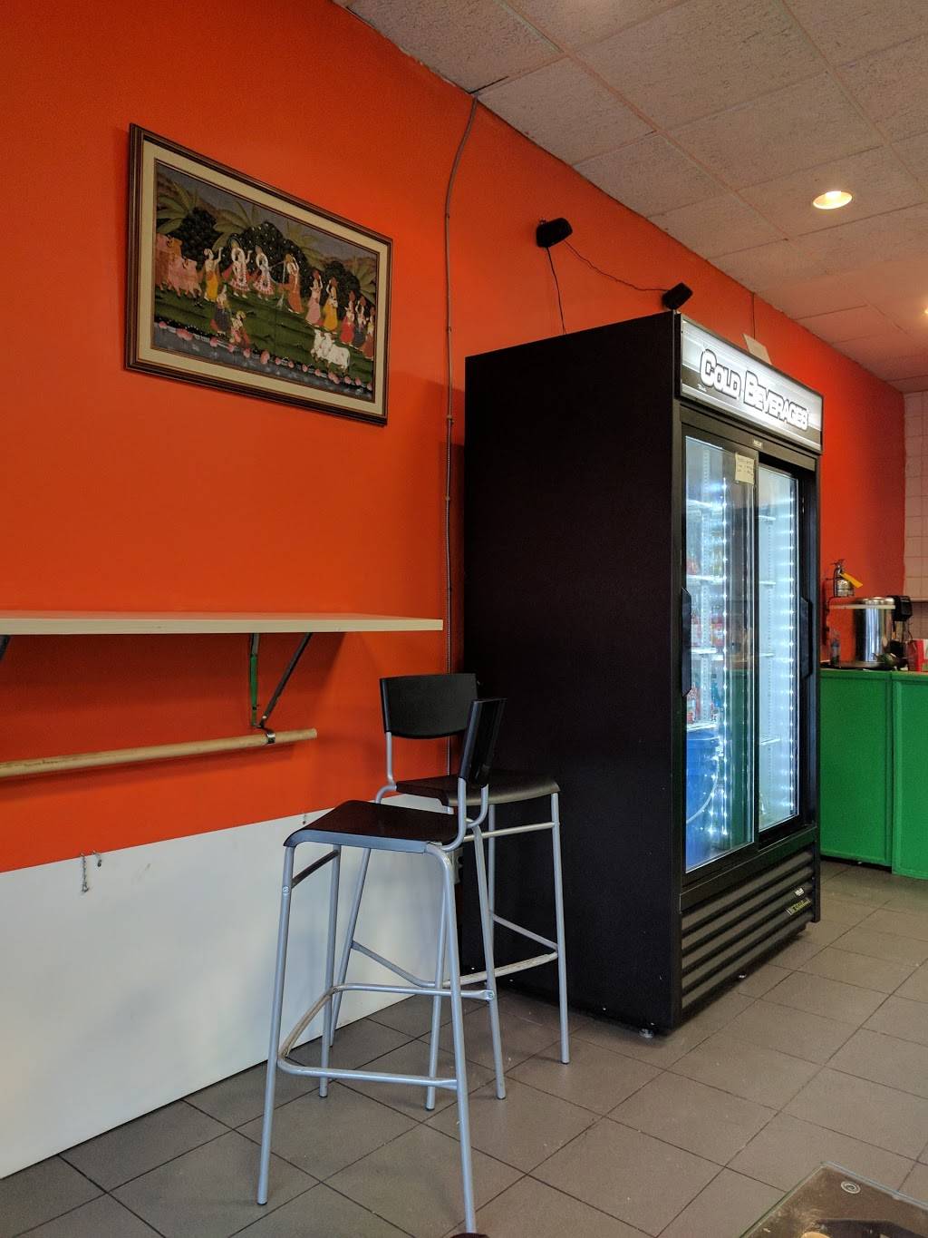 Masala Corner | restaurant | 807 Main St W, Hamilton, ON L8S 3M4, Canada | 9057770123 OR +1 905-777-0123