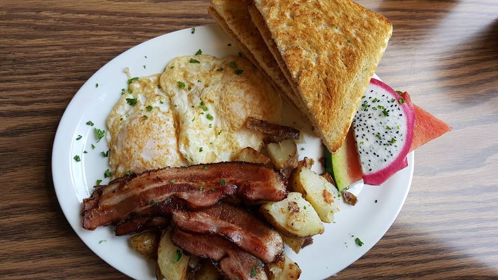 The Regal Diner | restaurant | 5924 Main St, Niagara Falls, ON L2G 5Z8, Canada | 9053518655 OR +1 905-351-8655