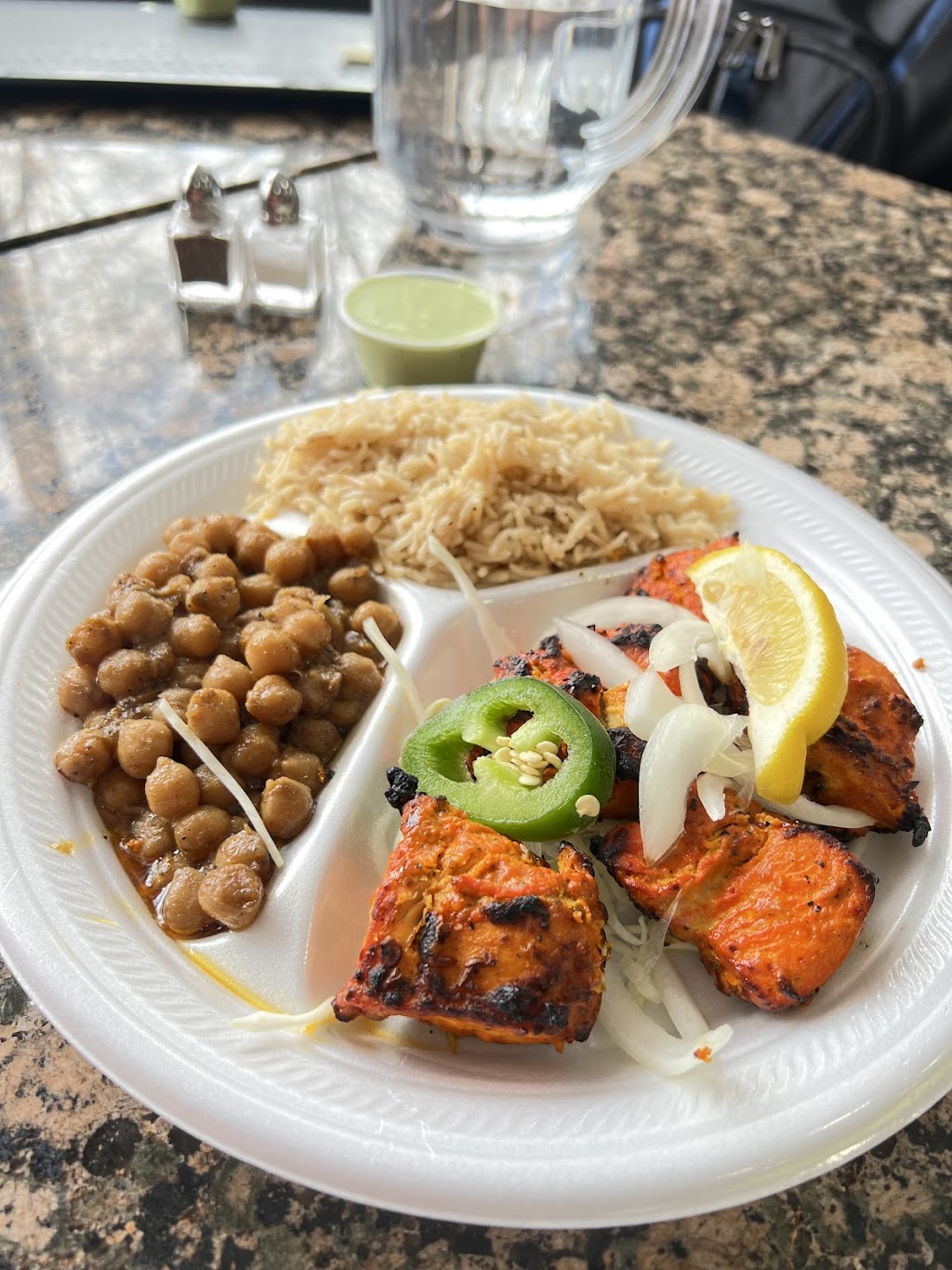 Mehran Restaurant | restaurant | 2721 Wilson Blvd, Arlington, VA 22201, USA | 7033124888 OR +1 703-312-4888