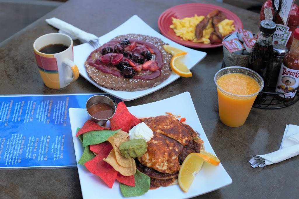 Swamis Cafe Escondido | restaurant | 503 W Grand Ave, Escondido, CA 92025, USA | 7602941226 OR +1 760-294-1226