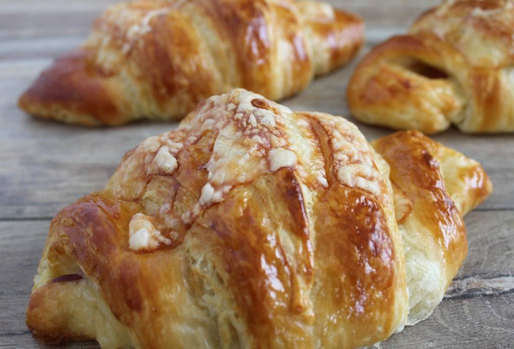 Del Sol Bakery | bakery | 1600 N Federal Hwy #15, Boynton Beach, FL 33435, USA | 5618066726 OR +1 561-806-6726