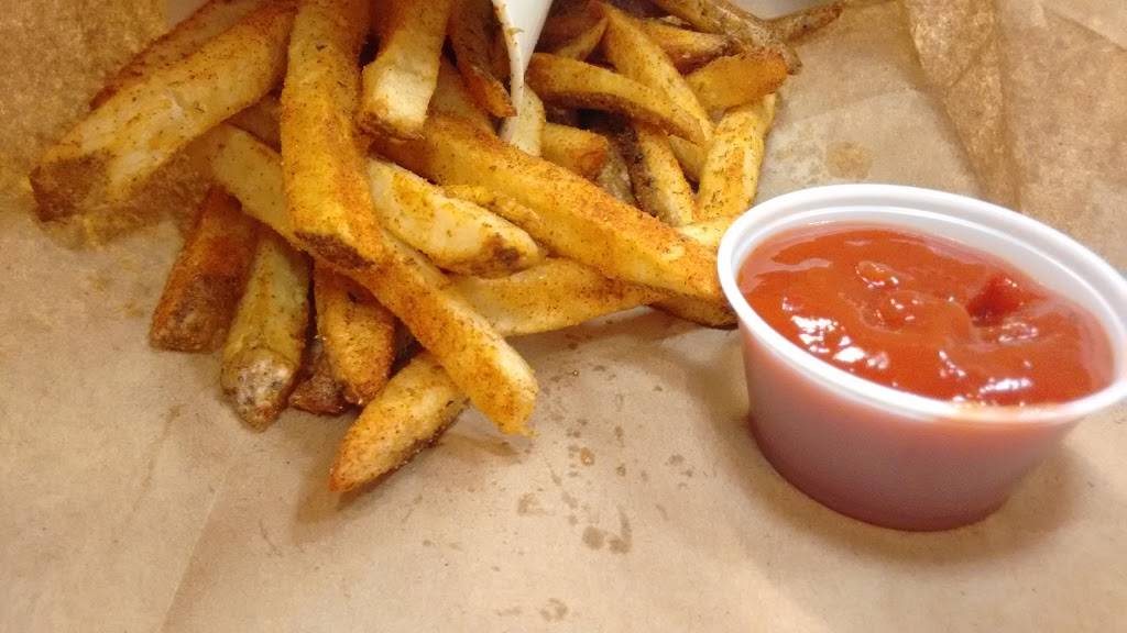 Five Guys | meal takeaway | 43 Middlesex Turnpike, Burlington, MA 01803, USA | 7817503152 OR +1 781-750-3152