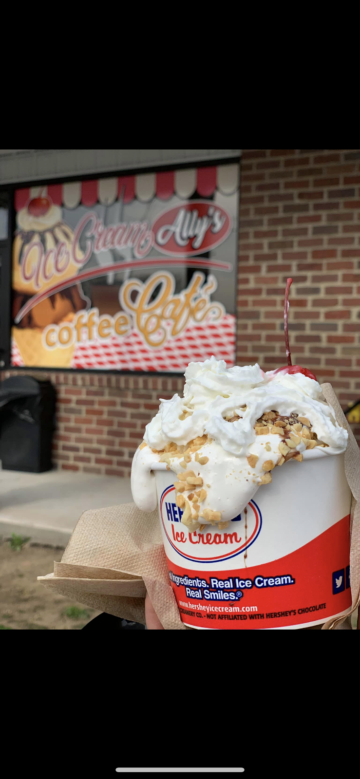 Ice Cream Ally’s Coffee Cafe | restaurant | 212 S Queen St, Littlestown, PA 17340, USA | 7173455145 OR +1 717-345-5145