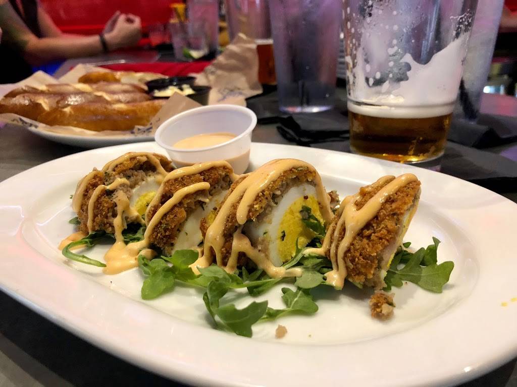 Yeomans Cask and Lion | restaurant | 200 1st Ave N Suite B, St. Petersburg, FL 33701, USA | 7275139367 OR +1 727-513-9367