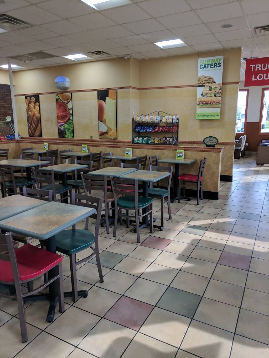 Subway | restaurant | 22345 Hwy 28, St Robert, MO 65584, USA | 5734585073 OR +1 573-458-5073
