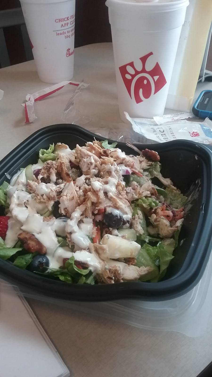 Chick-fil-A | restaurant | 9611 Mentor Ave, Mentor, OH 44060, USA | 4403542924 OR +1 440-354-2924