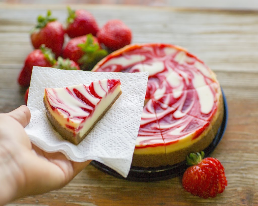 Delightful Desserts and More | bakery | 419 Washington Ave, Iron River, MI 49935, USA | 9067290700 OR +1 906-729-0700