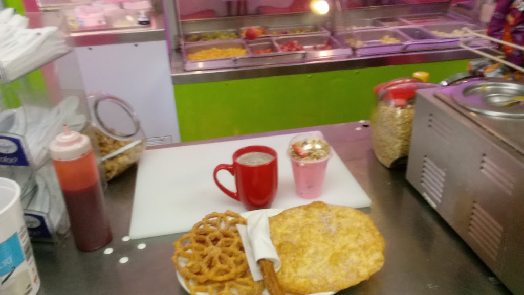 La Michoacana-Ashland | restaurant | 611 Ashland Ave, Aurora, IL 60505, USA | 6308512335 OR +1 630-851-2335