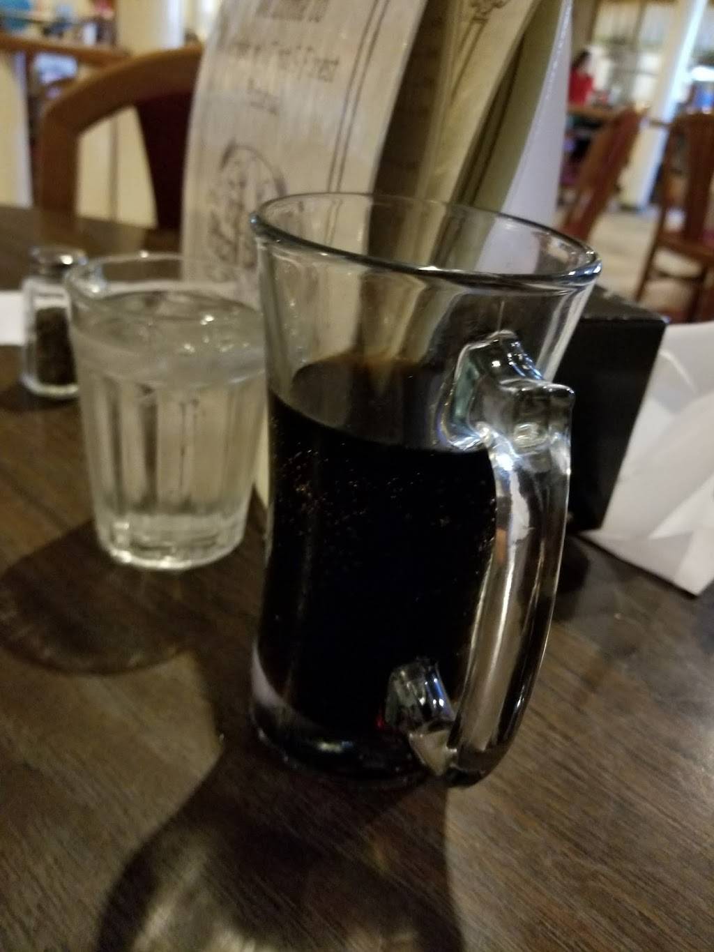 Franks Pizza Palace | restaurant | 815 W College Ave, Appleton, WI 54914, USA | 9207349131 OR +1 920-734-9131