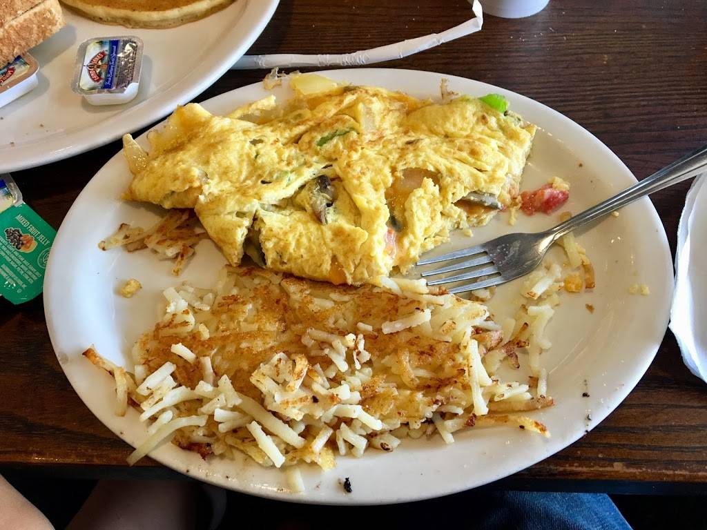 Davy Crockett Restaurant | restaurant | 3282 E Morris Blvd, Morristown, TN 37813, USA | 4235864567 OR +1 423-586-4567