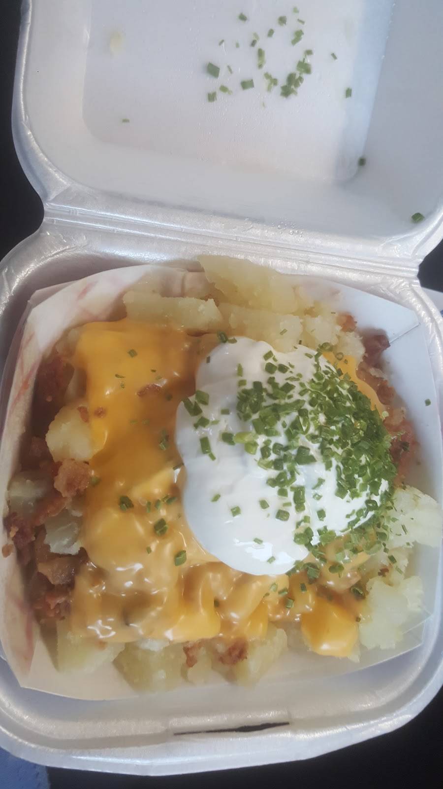 Classic 50S Drive-In | restaurant | 1521 W Lindsey St, Norman, OK 73069, USA | 4053212271 OR +1 405-321-2271