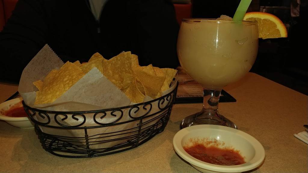 El Picante | restaurant | 784 Loveland-Miamiville Rd, Loveland, OH 45140, USA | 5136831341 OR +1 513-683-1341