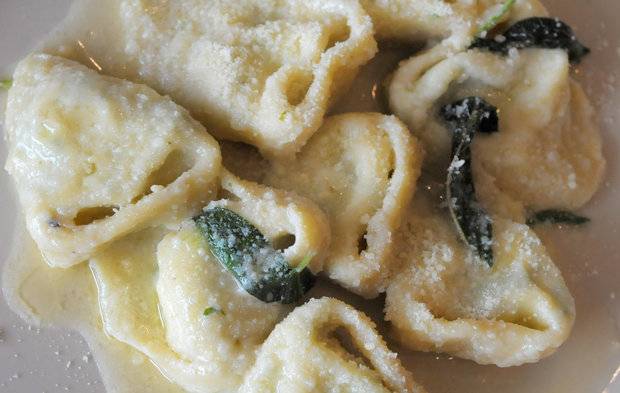 Tiramisu Ristorante Italiano | restaurant | 5215 14th St W, Bradenton, FL 34207, USA | 9417532800 OR +1 941-753-2800