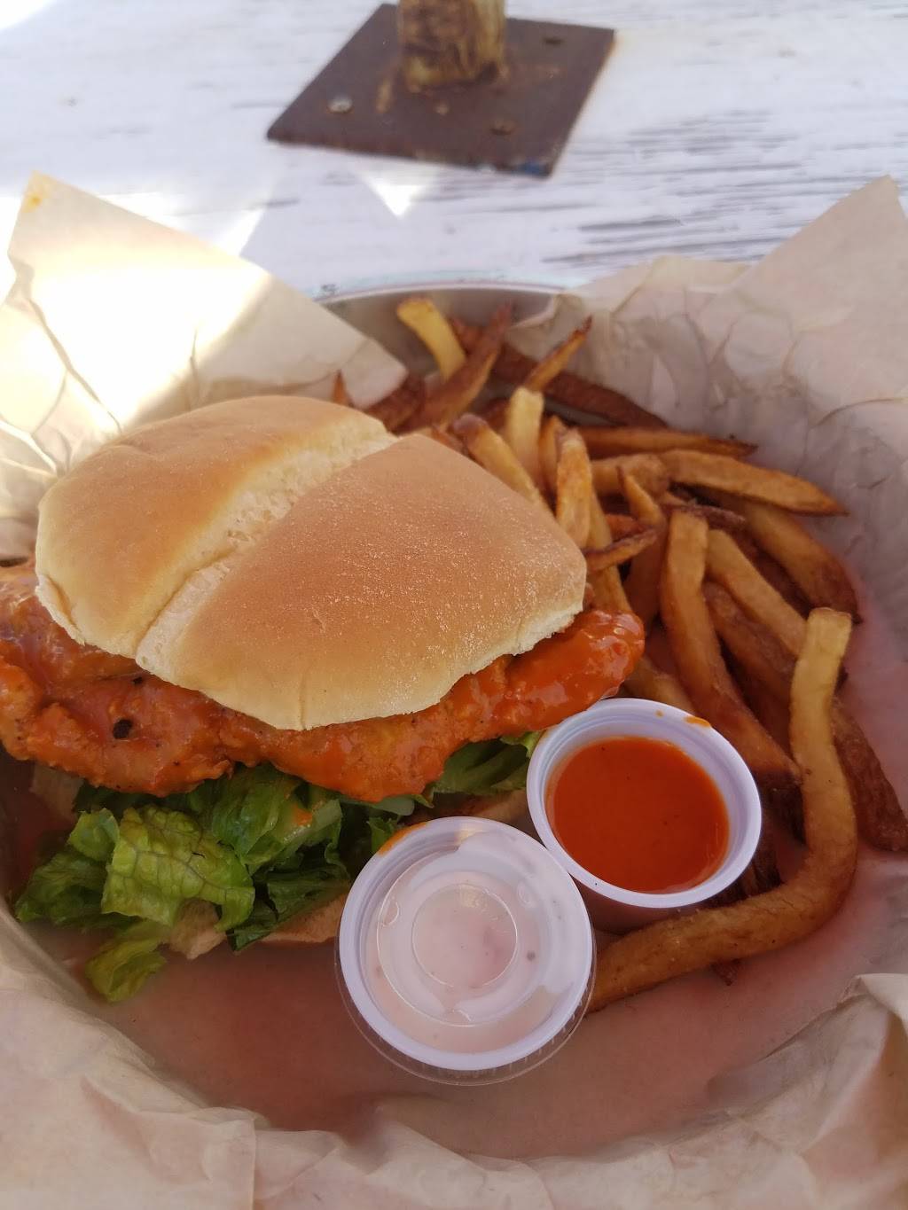 Sundaze | restaurant | 4304 Clawson Rd, Austin, TX 78704, USA | 5129991988 OR +1 512-999-1988