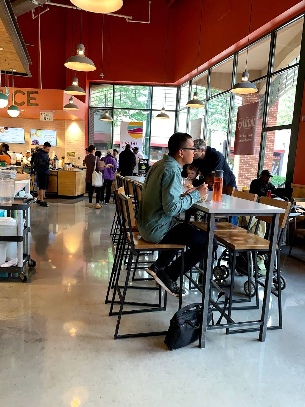 PLNT Burger | restaurant | Inside the Whole Foods, 833 Wayne Ave, Silver Spring, MD 20910, USA | 2406856286 OR +1 240-685-6286