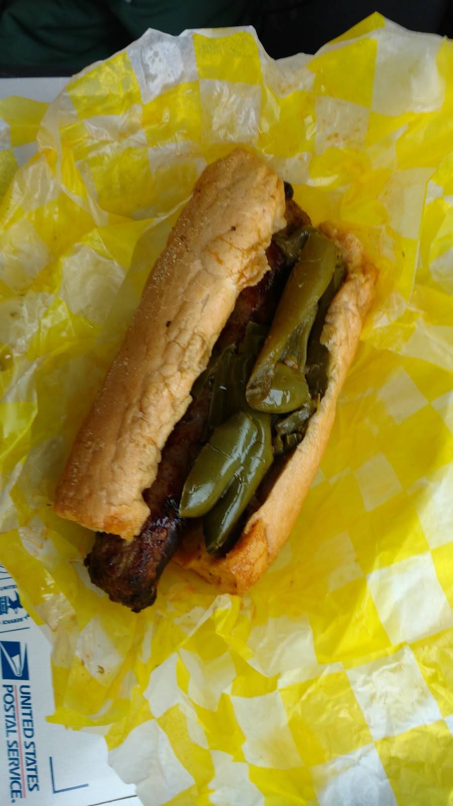 Donalds Famous Hot Dogs | restaurant | 4759 S Central Ave, Chicago, IL 60638, USA | 7084584343 OR +1 708-458-4343