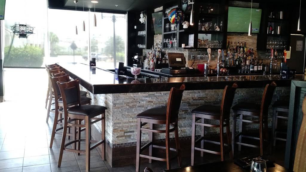 Mezza Luna at The Villages | restaurant | 243 Colony Blvd, The Villages, FL 32162, USA | 3527533824 OR +1 352-753-3824