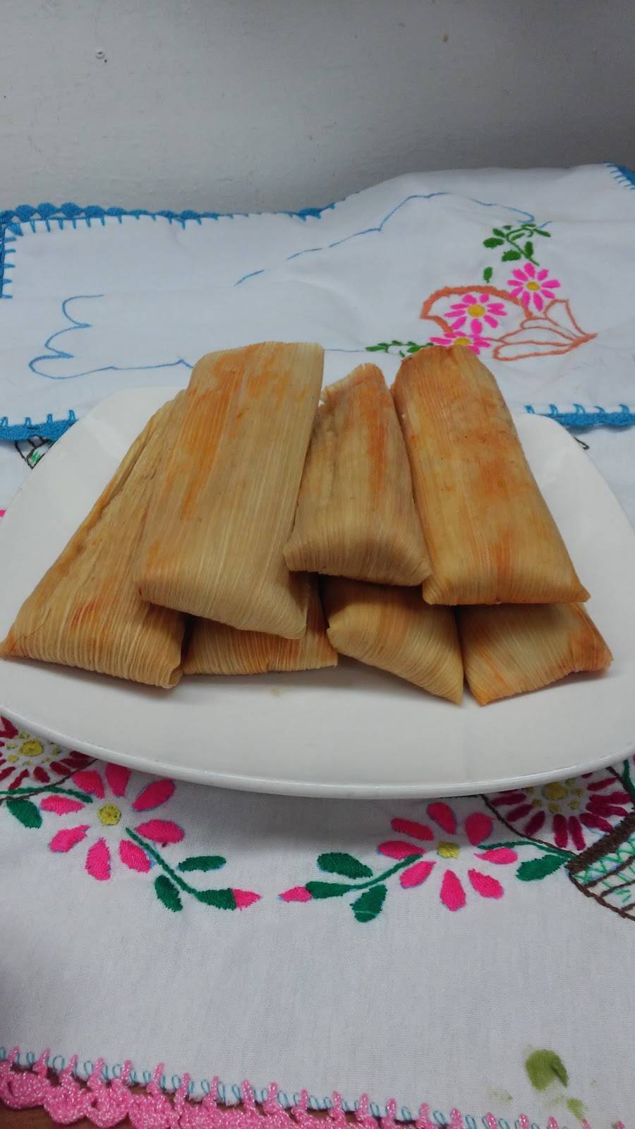 Carmelitas Restaurant | restaurant | 109 W Davis St, Conroe, TX 77301, USA | 9365393323 OR +1 936-539-3323