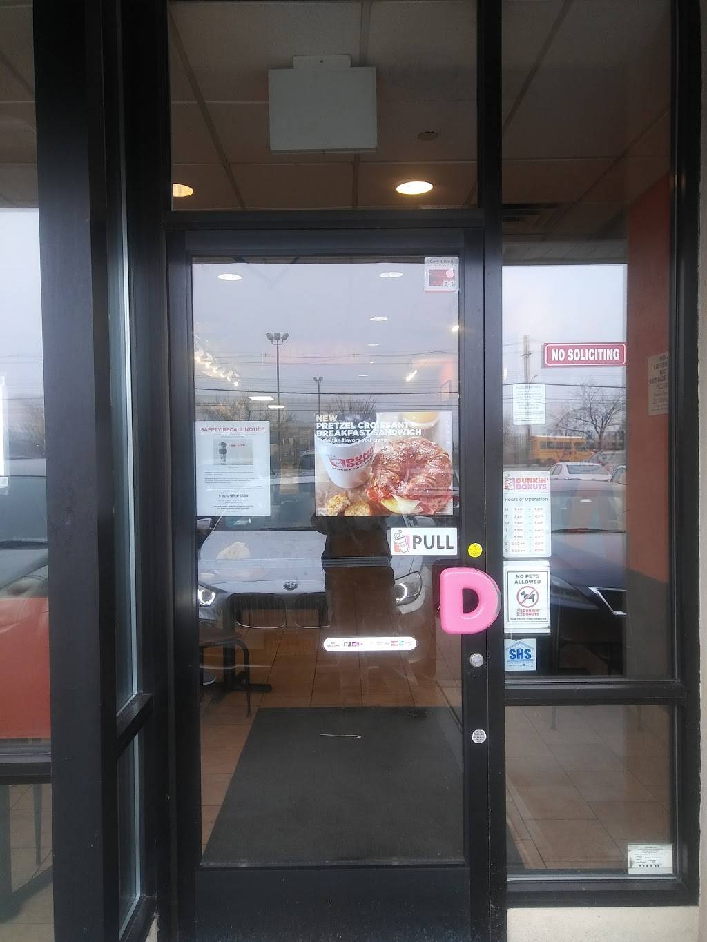 Golden Krust | restaurant | 1936 Ralph Ave, Brooklyn, NY 11234, USA | 7185312828 OR +1 718-531-2828