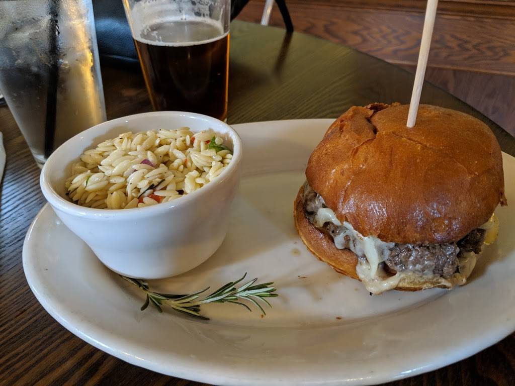 Seven Mountains Wine Cellars and Stonefly Cafe | restaurant | 6 N Main St, Reedsville, PA 17084, USA | 7176677089 OR +1 717-667-7089