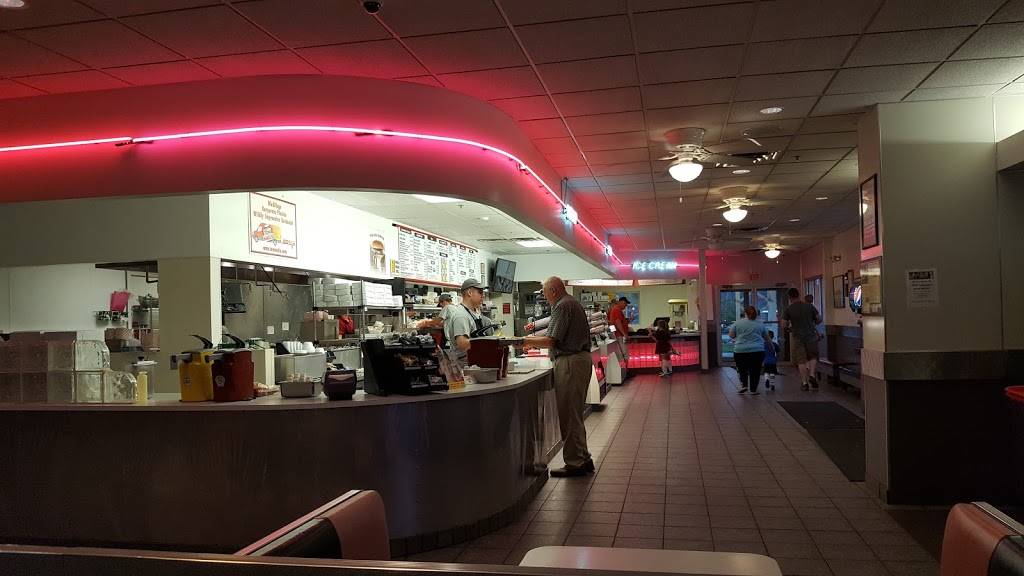 Tom Wahls Avon | restaurant | 283 E Main St, Avon, NY 14414, USA | 5852262420 OR +1 585-226-2420