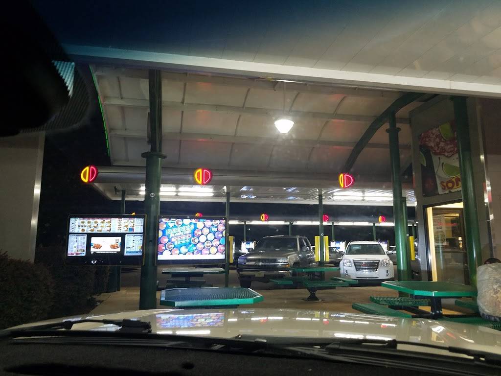 Sonic Drive-In | restaurant | 291 2nd St, Belmont, MS 38827, USA | 6624543070 OR +1 662-454-3070
