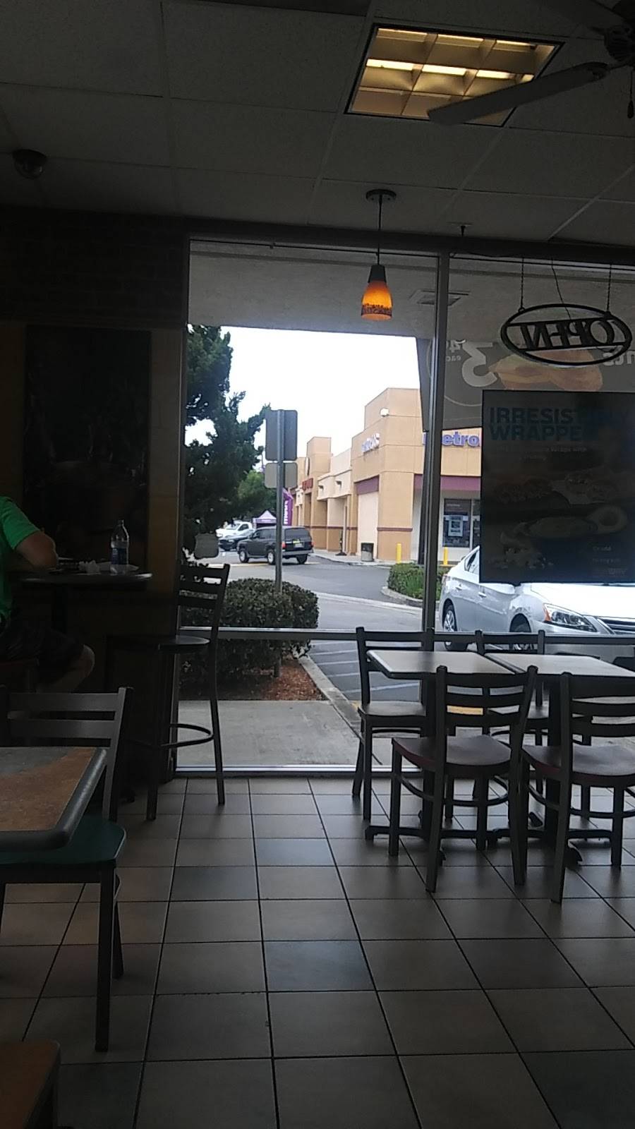 Subway Restaurants | restaurant | 1720 Rosecrans Ave, Compton, CA 90220, USA | 3106392585 OR +1 310-639-2585