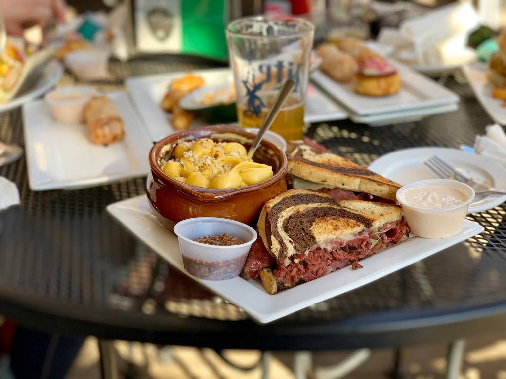 Dublin Square Irish Pub & Eatery | restaurant | 103 3rd St N, La Crosse, WI 54601, USA | 6085192509 OR +1 608-519-2509