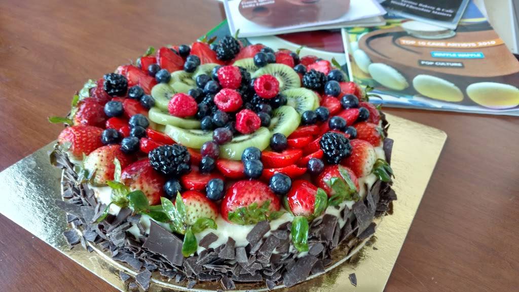 Dolce Italia Desserts, Inc. | restaurant | 215 S Pacific St #107, San Marcos, CA 92078, USA | 7607447844 OR +1 760-744-7844