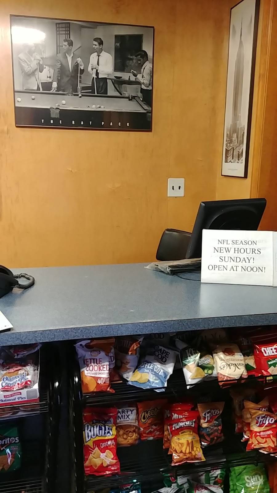 Franks Pizza | restaurant | 7782 Montgomery Ave, Elkins Park, PA 19027, USA | 2156350477 OR +1 215-635-0477