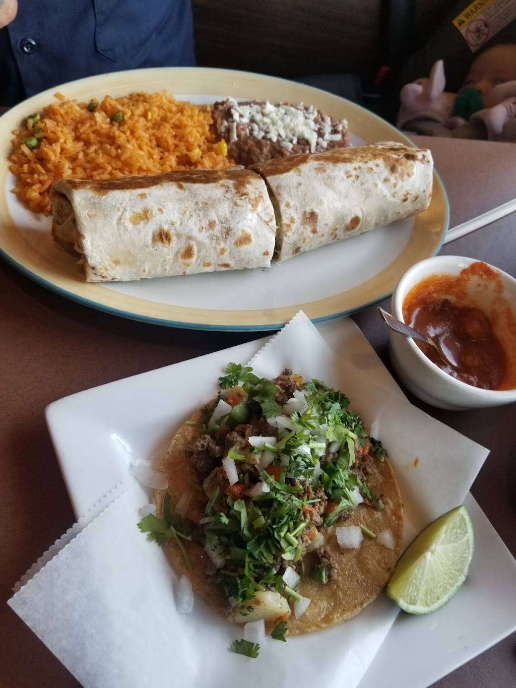 Los Cantaritos Grill | meal delivery | 3625 W North Ave, Chicago, IL 60647, USA | 8728177375 OR +1 872-817-7375