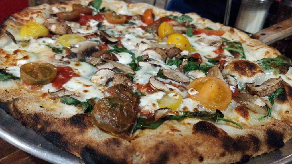 V Pizza - Jax Beach | restaurant | 528 1st St N, Jacksonville Beach, FL 32250, USA | 9048536633 OR +1 904-853-6633