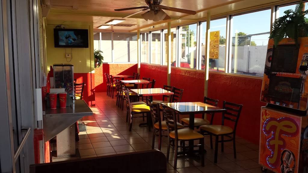Filibertos Mexican Food | restaurant | 1480 E Main St, Mesa, AZ 85203, USA | 4808441557 OR +1 480-844-1557
