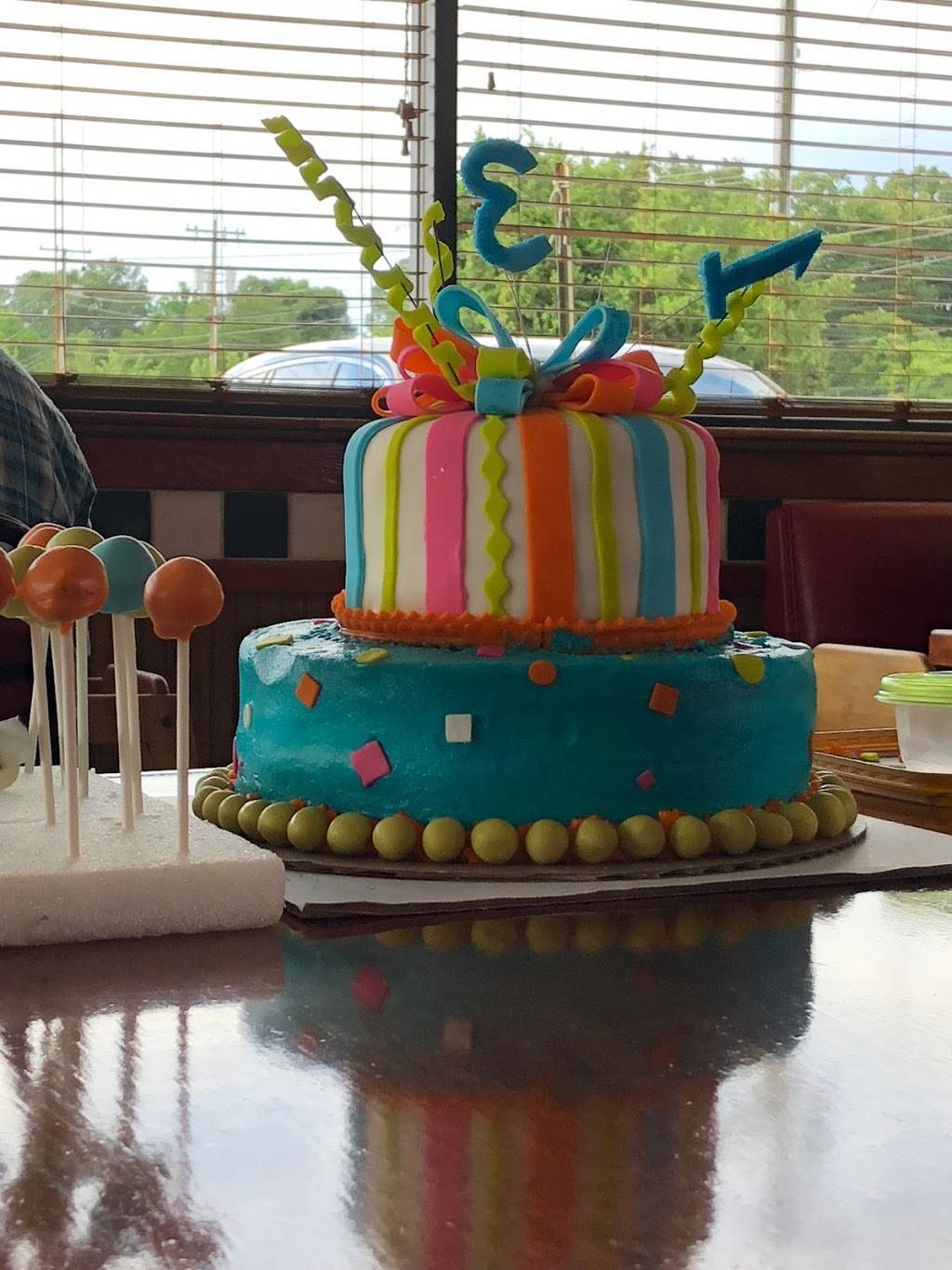 El Jalisco | restaurant | 1323 W Wade Hampton Blvd, Greer, SC 29650, USA | 8648011009 OR +1 864-801-1009