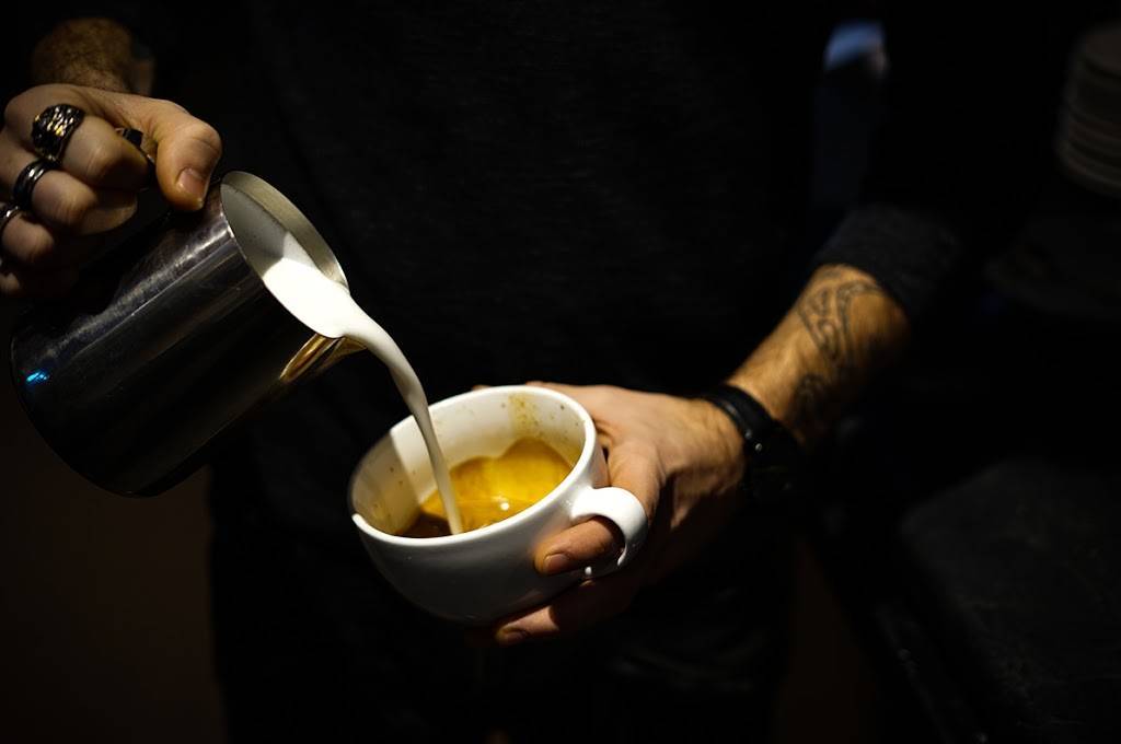 Arabica Coffee House | bakery | 9 Commercial St, Portland, ME 04101, USA | 2072106473 OR +1 207-210-6473