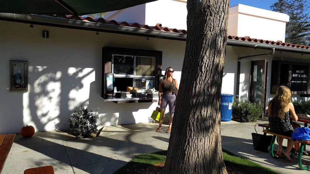 Johns Garden | restaurant | 3835 Cross Creek Rd, Malibu, CA 90265, USA | 3104568377 OR +1 310-456-8377