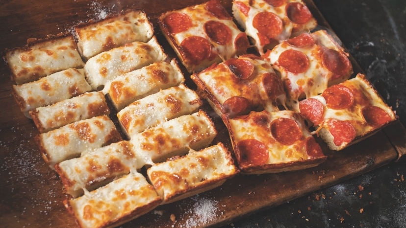 Jets Pizza | meal delivery | 2695 Sugarloaf Pkwy, Lawrenceville, GA 30045, USA | 7702370006 OR +1 770-237-0006