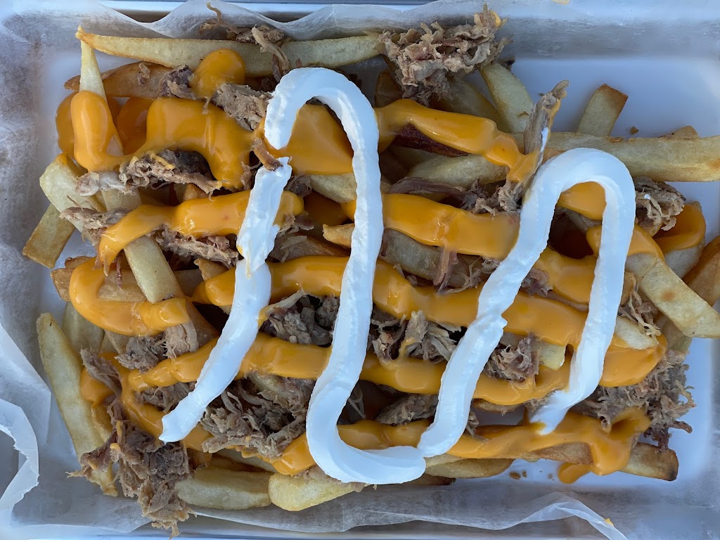 Elli-Mays Smoked BBQ | restaurant | 2361 W Rappel Ave, Bloomington, IN 47404, USA | 8122692792 OR +1 812-269-2792