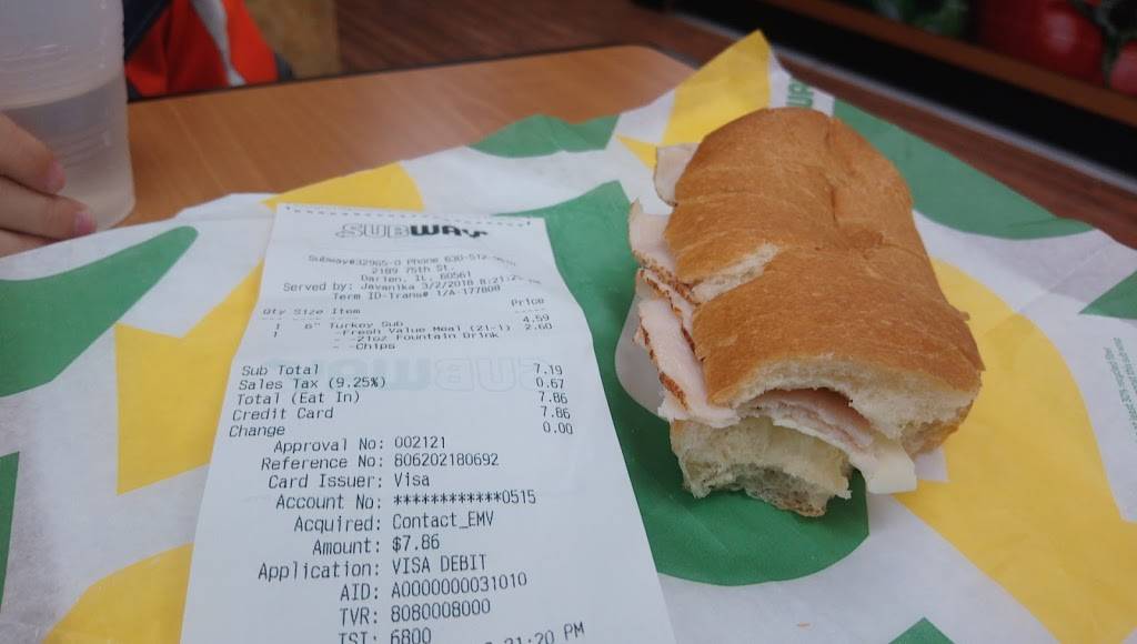 Subway Restaurants | restaurant | 2189 75th St, Darien, IL 60561, USA | 6305129610 OR +1 630-512-9610