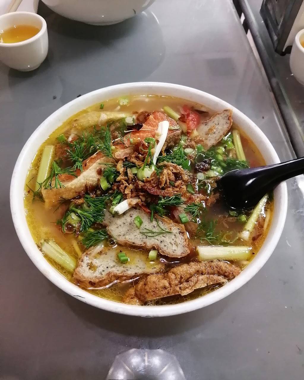 Thuy Restaurant | restaurant | 3-2437 Finch Ave W, North York, ON M9M 2E7, Canada | 4167408808 OR +1 416-740-8808