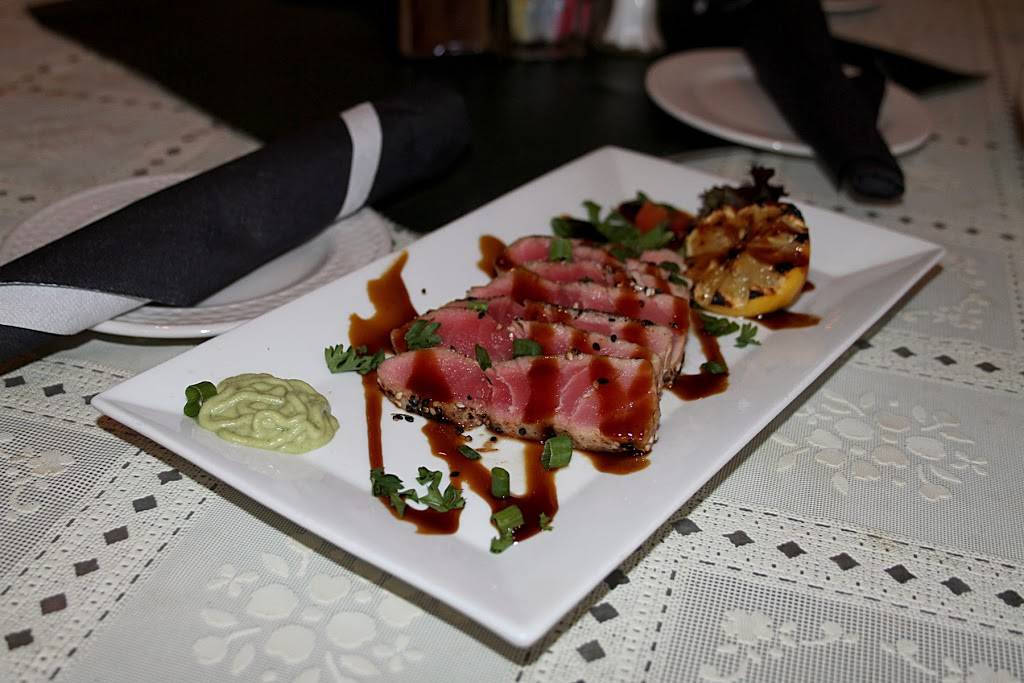 Minervas Bar & Grill | restaurant | 15880 Summerlin Rd # 101, Fort Myers, FL 33908, USA | 2394150202 OR +1 239-415-0202