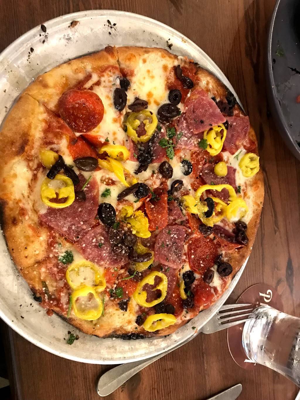 Pinehurst Brewing Company | restaurant | 300 Magnolia Rd, Pinehurst, NC 28374, USA | 9102358218 OR +1 910-235-8218