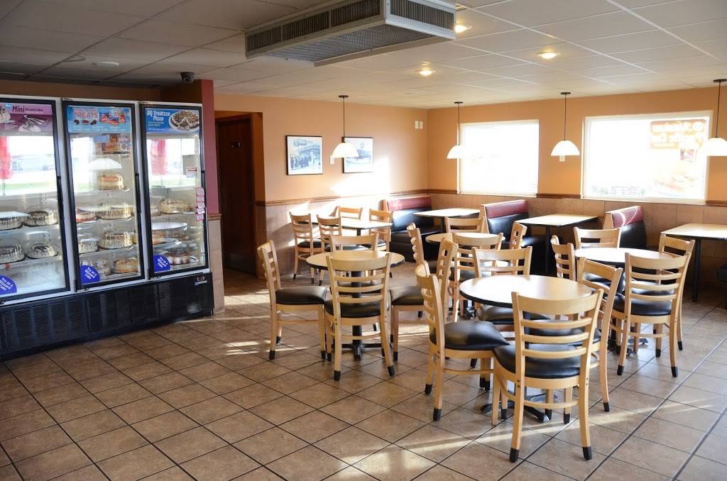 Dairy Queen Grill & Chill | restaurant | 1209 W Main St, Manchester, IA 52057, USA | 5639278181 OR +1 563-927-8181