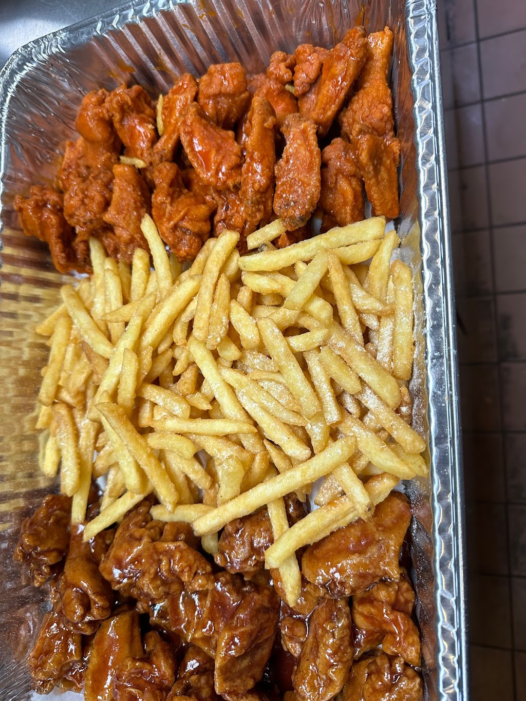 Seafood Shack and steak on Stony Island | restaurant | 7005 S Stony Is Ave, Chicago, IL 60649, USA | 7739964950 OR +1 773-996-4950