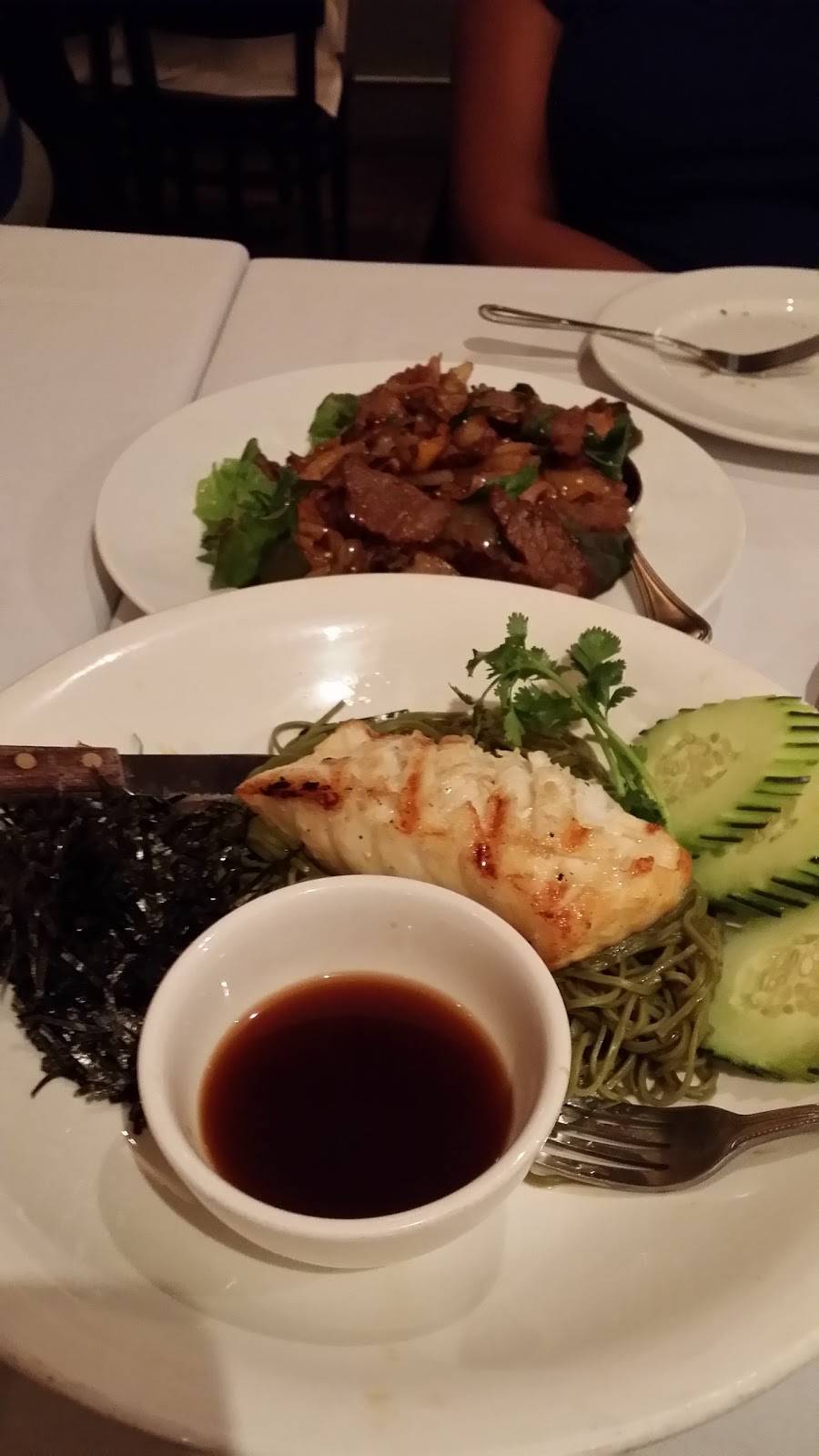 Chan Dara | restaurant | 310 N Larchmont Blvd, Los Angeles, CA 90004, USA | 3234671052 OR +1 323-467-1052