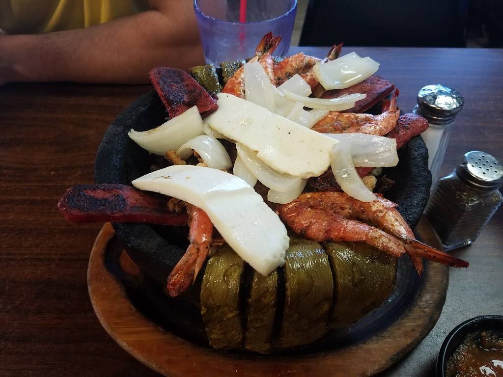 El Pulpo Restaurant | restaurant | 2320 W 12th St, Dallas, TX 75208, USA | 2149415070 OR +1 214-941-5070