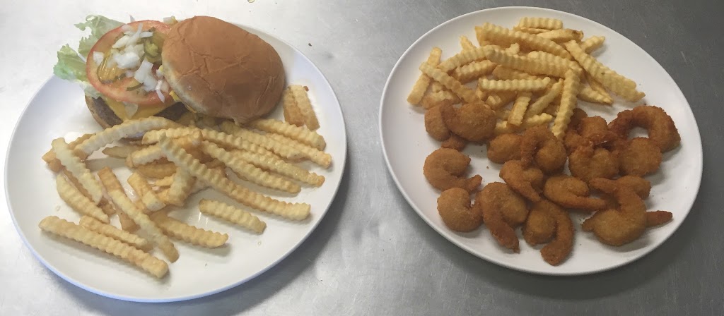 Martys Landing & Mamas Kitchen | restaurant | 31 N Byer Rd, Port OConnor, TX 77982, USA | 3619833474 OR +1 361-983-3474