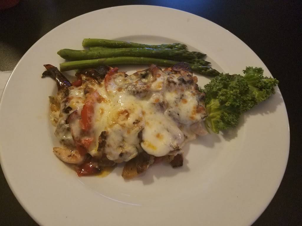 The Little Ridge | restaurant | 107 Evans St, Batavia, NY 14020, USA | 5858155118 OR +1 585-815-5118