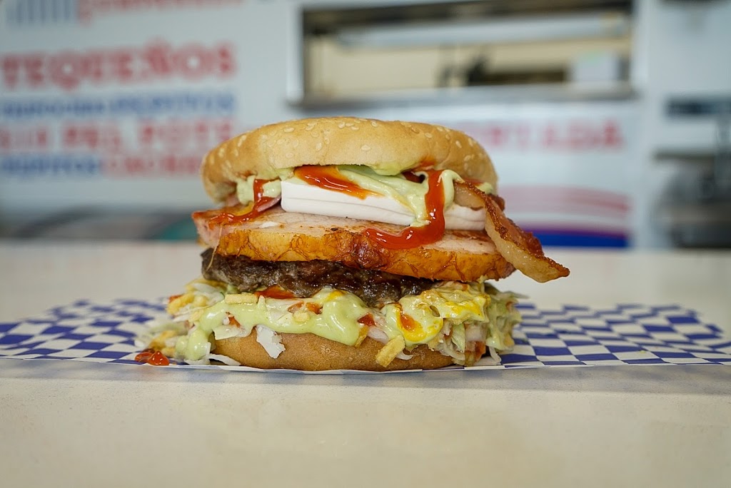 EL IMPORTADO OSCEOLA “3” | restaurant | 1371 East Osceola Pkwy Ubicado: Gateway Station Shopping Center, Kissimmee, FL 34744, USA | 4075304252 OR +1 407-530-4252